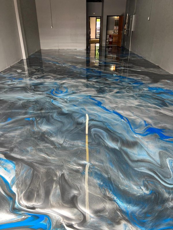 Traditional epoxy flooring in Kansas City by Surface Shield